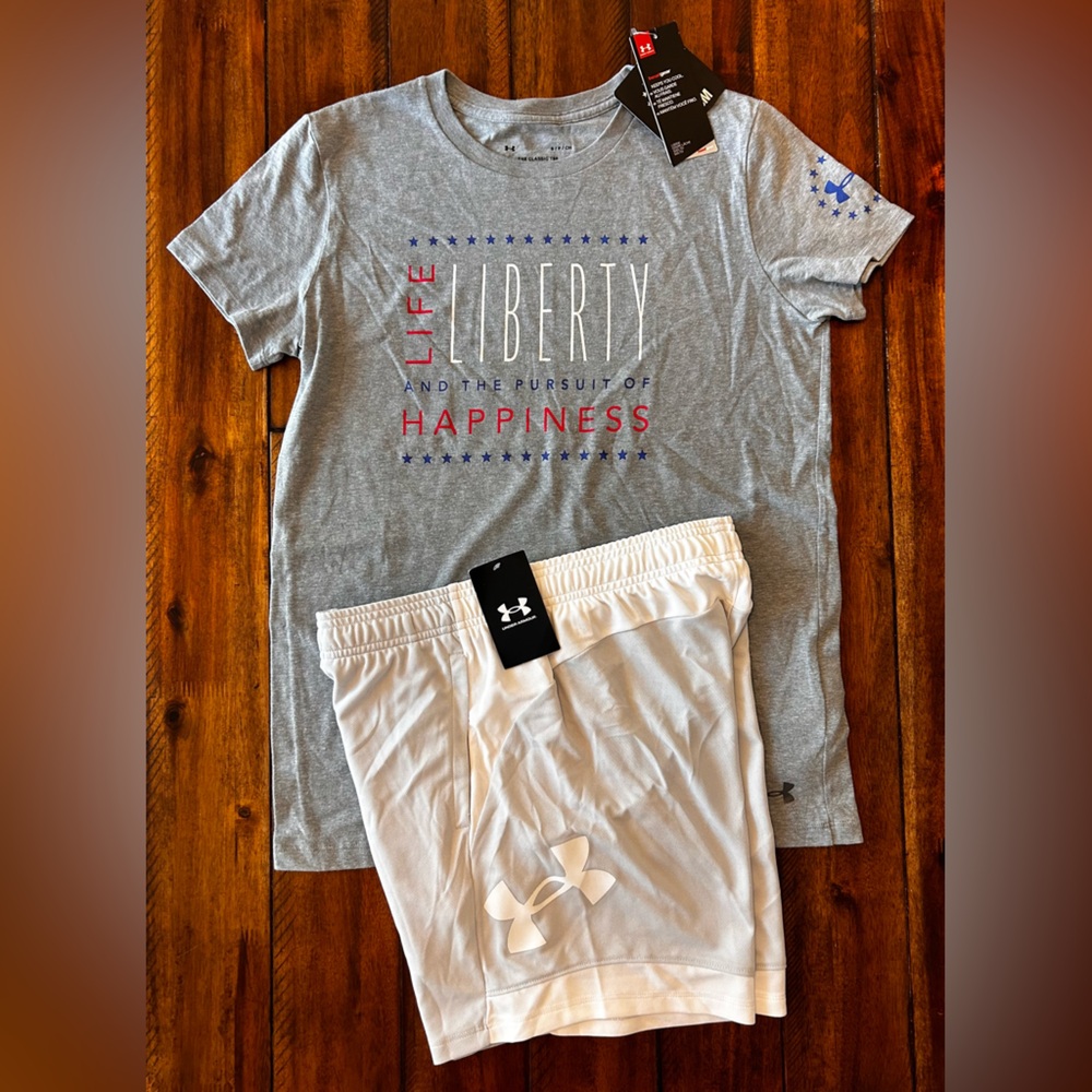 Under Armour Tshirt & Shorts